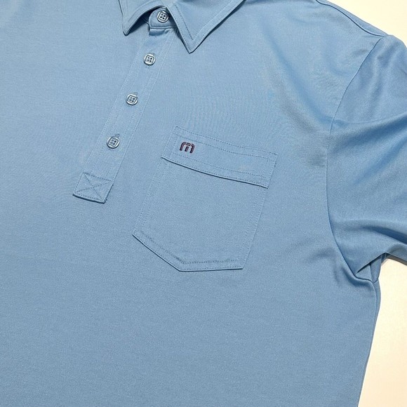 Travis Mathew Men's Size Med Light Blue Short Sleeve Golf Polo Shirt Pima Cotton - Picture 6 of 8
